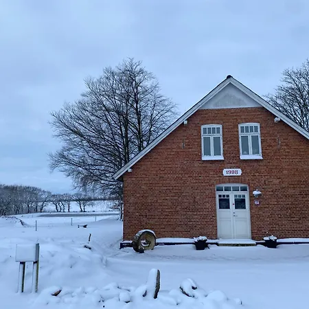 Hyggelig Aftaegtsbolig I Hjertet Af Sonderjylland Сasa de vacaciones *