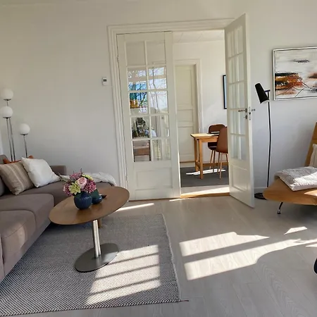 Hyggelig Aftaegtsbolig I Hjertet Af Sonderjylland Branderup