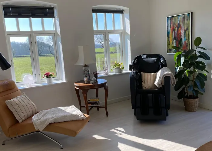 Hyggelig Aftaegtsbolig I Hjertet Af Sonderjylland *